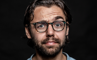 Absurde humor van voormalig belastingadviseur Oscar Arnold