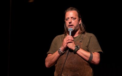 Eerlijke cabaretvoorstelling over drank door Arjan Kleton